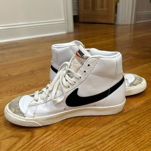 Nike Mid Blazers